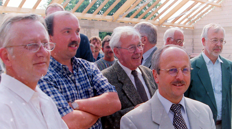 Ehrengäste der Richtfestfeier in Winnekendonk