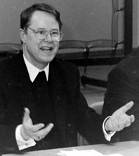 Foto zeigt Weihbischof Heinrich Janssen 1992